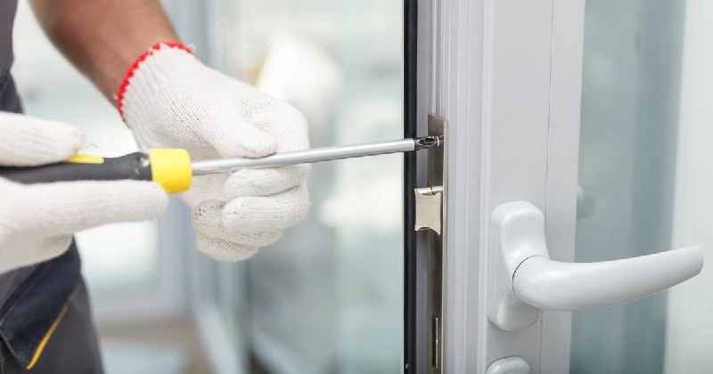Сервисное обслуживание окон Бугуруслан. Цена от 372 руб.